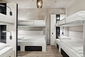 Hotel Fyrtøjet - We give less You save more