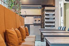 Hotel Fyrtøjet - We give less You save more