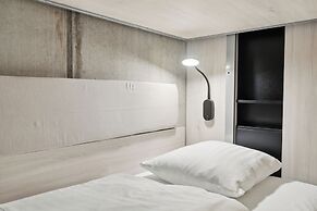 Hotel Fyrtøjet - We give less You save more
