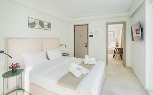 ELA FIVE RESIDENCES