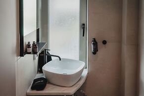ELA FIVE RESIDENCES