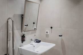 ELA FIVE RESIDENCES