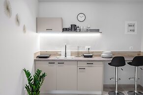 ELA FIVE RESIDENCES