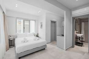 ELA FIVE RESIDENCES