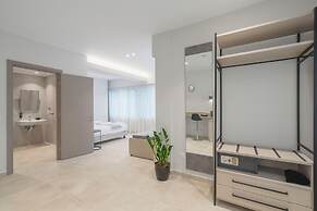 ELA FIVE RESIDENCES