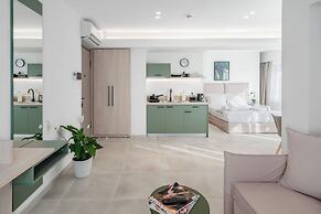 ELA FIVE RESIDENCES