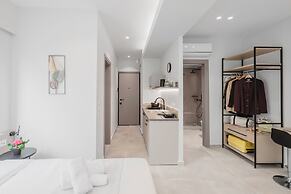 ELA FIVE RESIDENCES