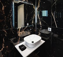 ELA FIVE RESIDENCES