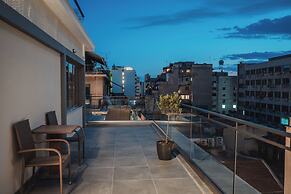 ELA FIVE RESIDENCES