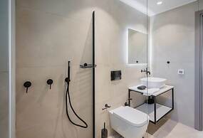 ELA FIVE RESIDENCES