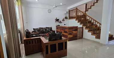 Kandy Grand Ocacia