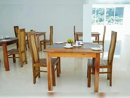 Kandy Grand Ocacia