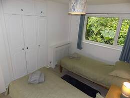 Cosy Cabin Retreat in Ilfracombe, North Devon