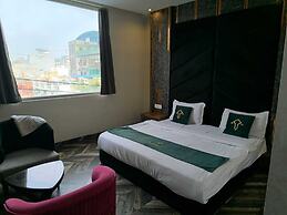 HOTEL HARDIK PALACE - NOIDA
