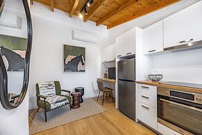 Olga Apt 4- Lovely Studio on Ground Floor