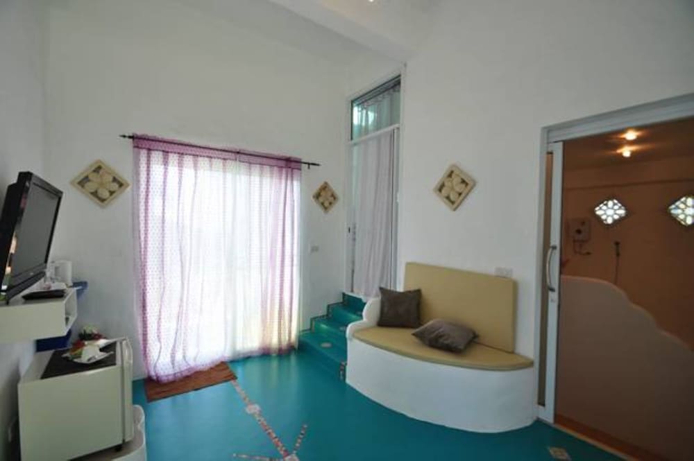 The Buda Muaklek Resort