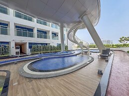 Vogue | Opalz by Danube Arjan near Science park