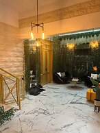 1912 Boutique Hotel