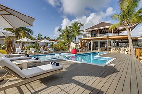 Magenta Caye Luxury Private Island Resort