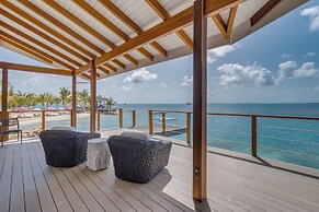 Magenta Caye Luxury Private Island Resort