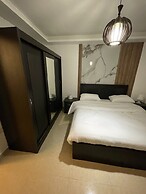 Apartment With Modern Amenities