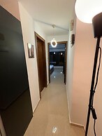 Apartment With Modern Amenities