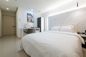 Browndot Hotel