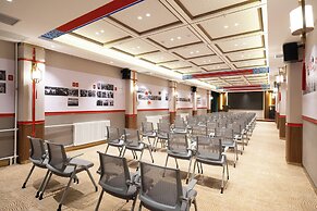 Nostalgia S Hotel (Beijing Tianqiao)