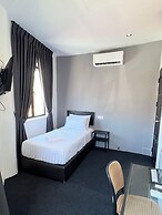 Quee Hotel