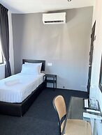 Quee Hotel