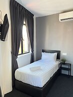 Quee Hotel