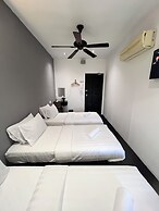 Quee Hotel