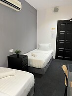 Quee Hotel