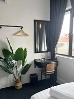Quee Hotel