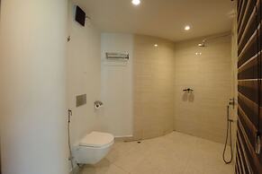 Emerald Hotel