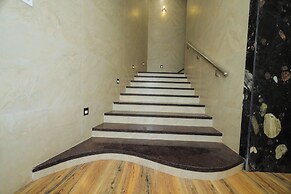 Hotel Neha Palace