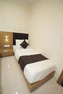 Hotel Neha Palace