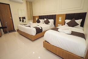 Hotel Neha Palace