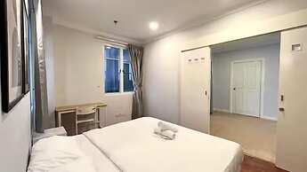 The Embassy Row 206 Apartments