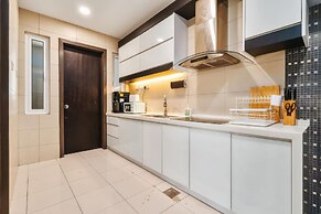 The Embassy Row 206 Apartments