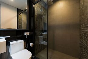 Mews Luxe Residence Apartments