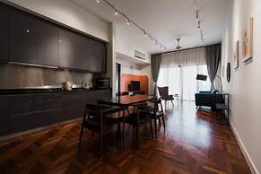 Mews Luxe Residence Apartments