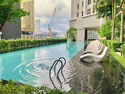 Mews Luxe Residence Apartments