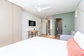 Habitat Aparthotel by Totalstay