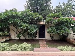 Alaya Stays Nehamrit Glamping Cottage