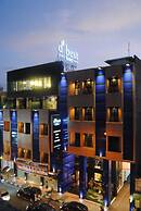 Dbest Hotel Pasar Baru Bandung