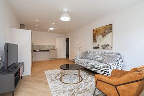 Quiet Luxe Escape 65s Only