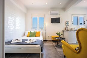 Chic Studio in Gazi Walk to Acropolis