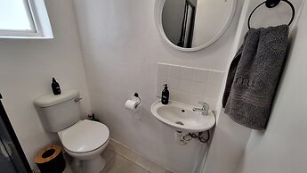 BIM Backpackers In Muizenberg