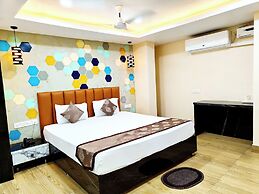 Hotel Kunj Santosh Near Jagannath Temple